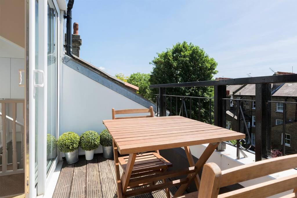 Spacious 3 Bedroom Flat With Terrace Londres Exterior foto
