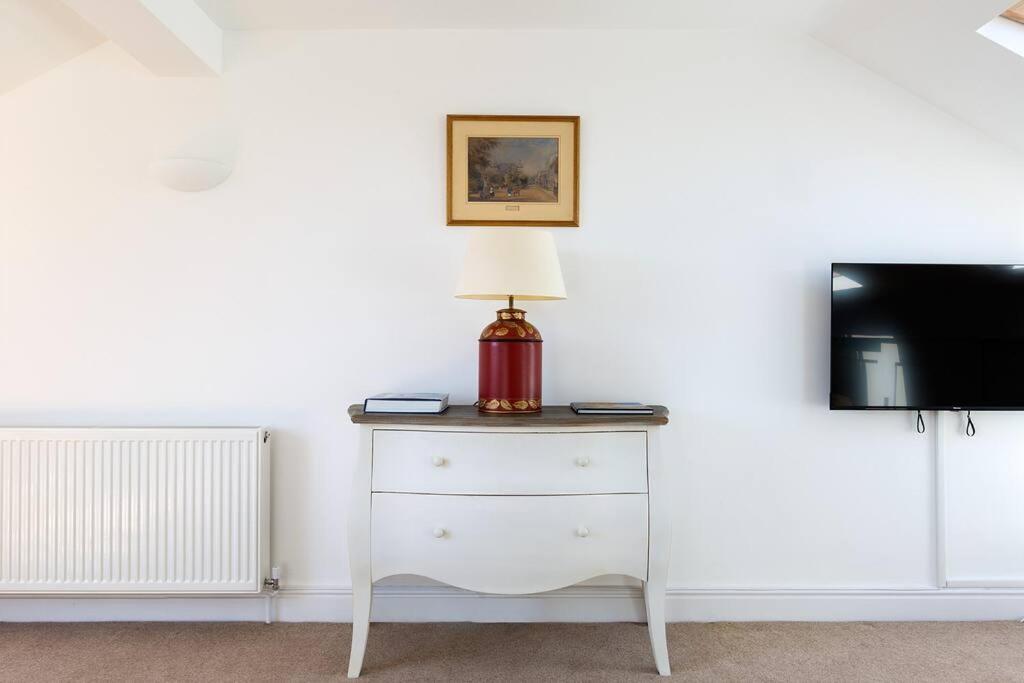 Spacious 3 Bedroom Flat With Terrace Londres Exterior foto